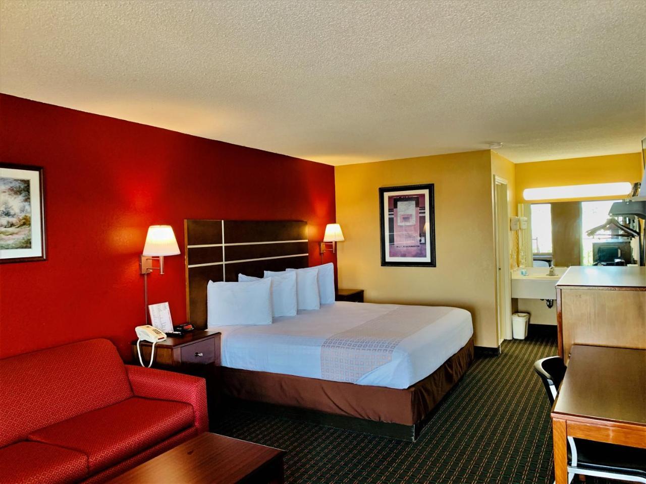 Star Plus Inn & Suites Selmer Exteriér fotografie